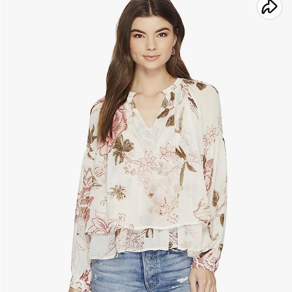 Lucky Brand Tops - Lucky Brand Flowy top